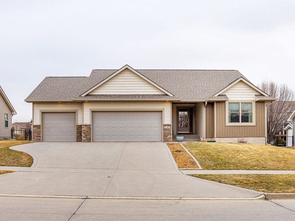 1105 SW 6th Street, Grimes, IA 50111
