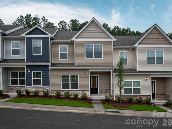 1223 Signal Avenue , Gastonia, NC 28052