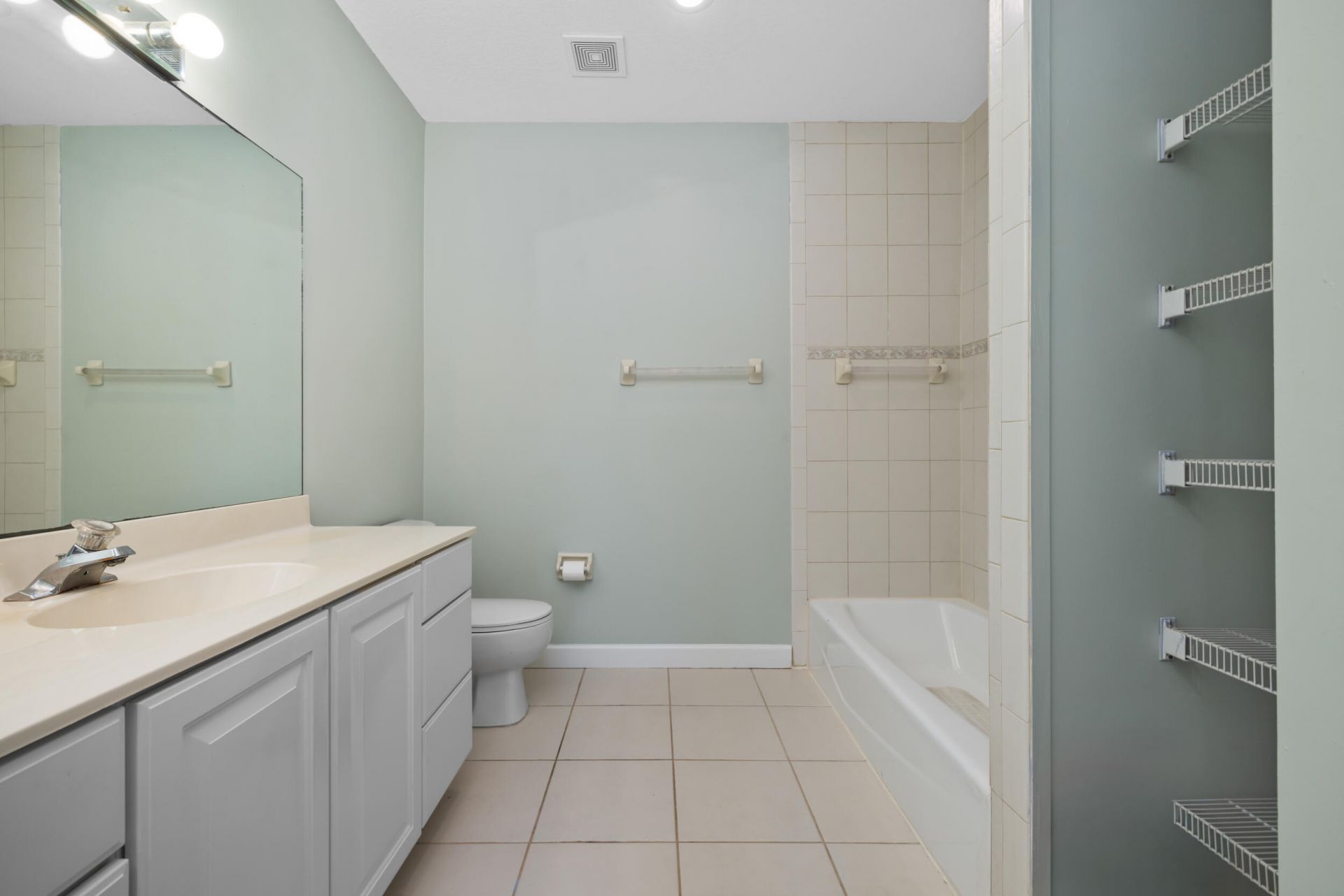 9325 SE Mercury Street, Hobe Sound, FL 33455 Photo