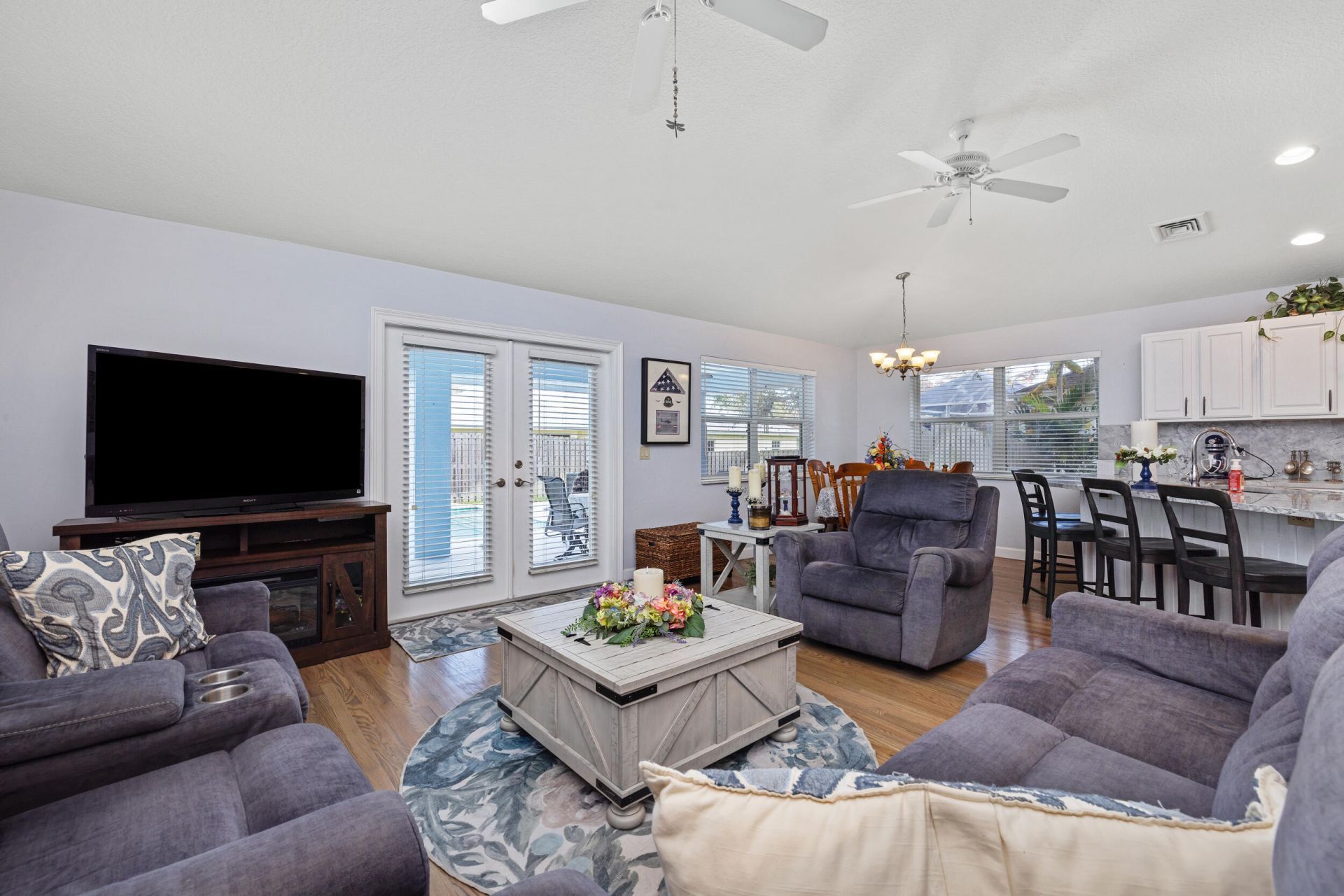 9325 SE Mercury Street, Hobe Sound, FL 33455 Photo