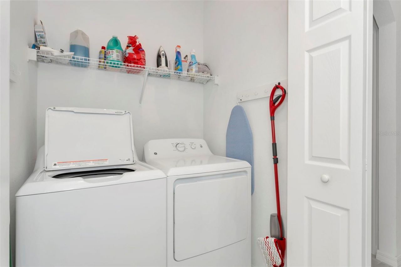 18028 Gawthrop Drive, Unit 402, Bradenton, FL 34211 Photo