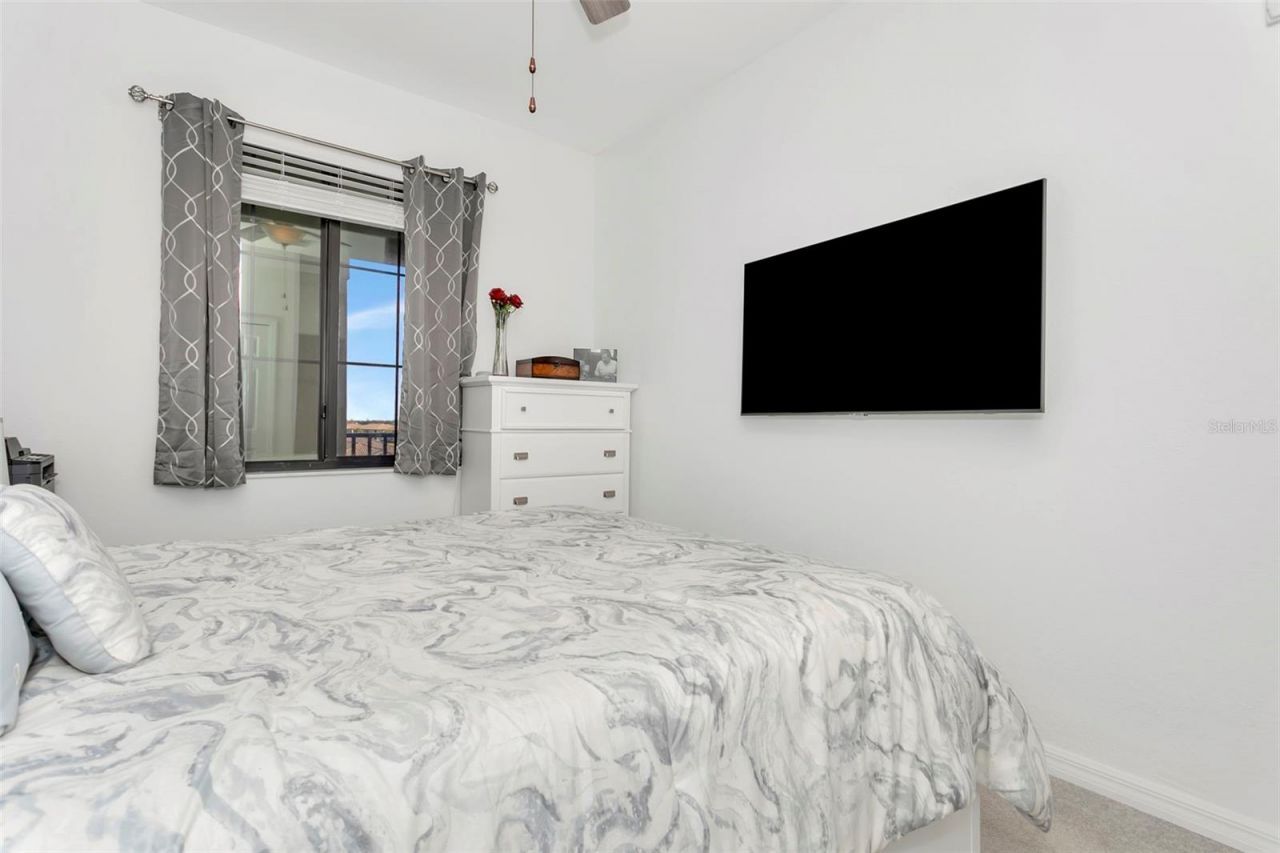 18028 Gawthrop Drive, Unit 402, Bradenton, FL 34211 Photo