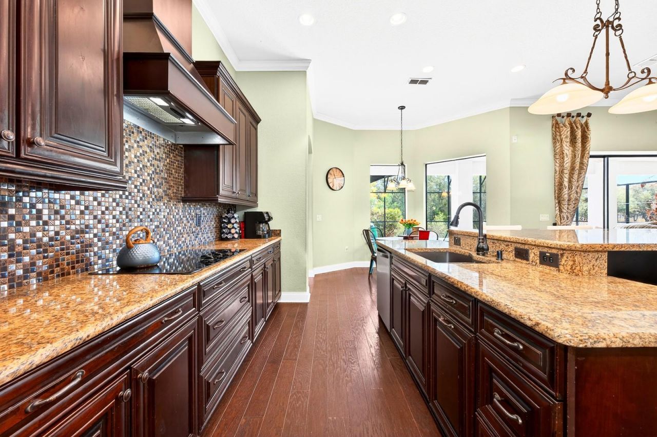 27324 Grand Oak Lane, Tavares, FL 32778 Photo