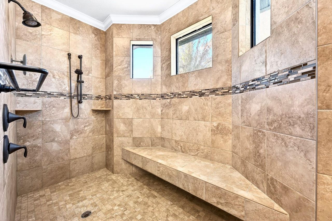 27324 Grand Oak Lane, Tavares, FL 32778 Photo