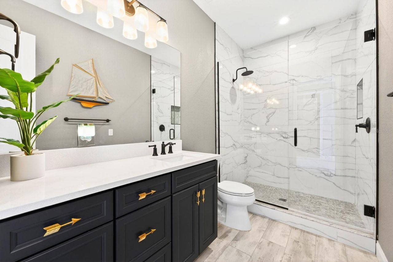 27324 Grand Oak Lane, Tavares, FL 32778 Photo