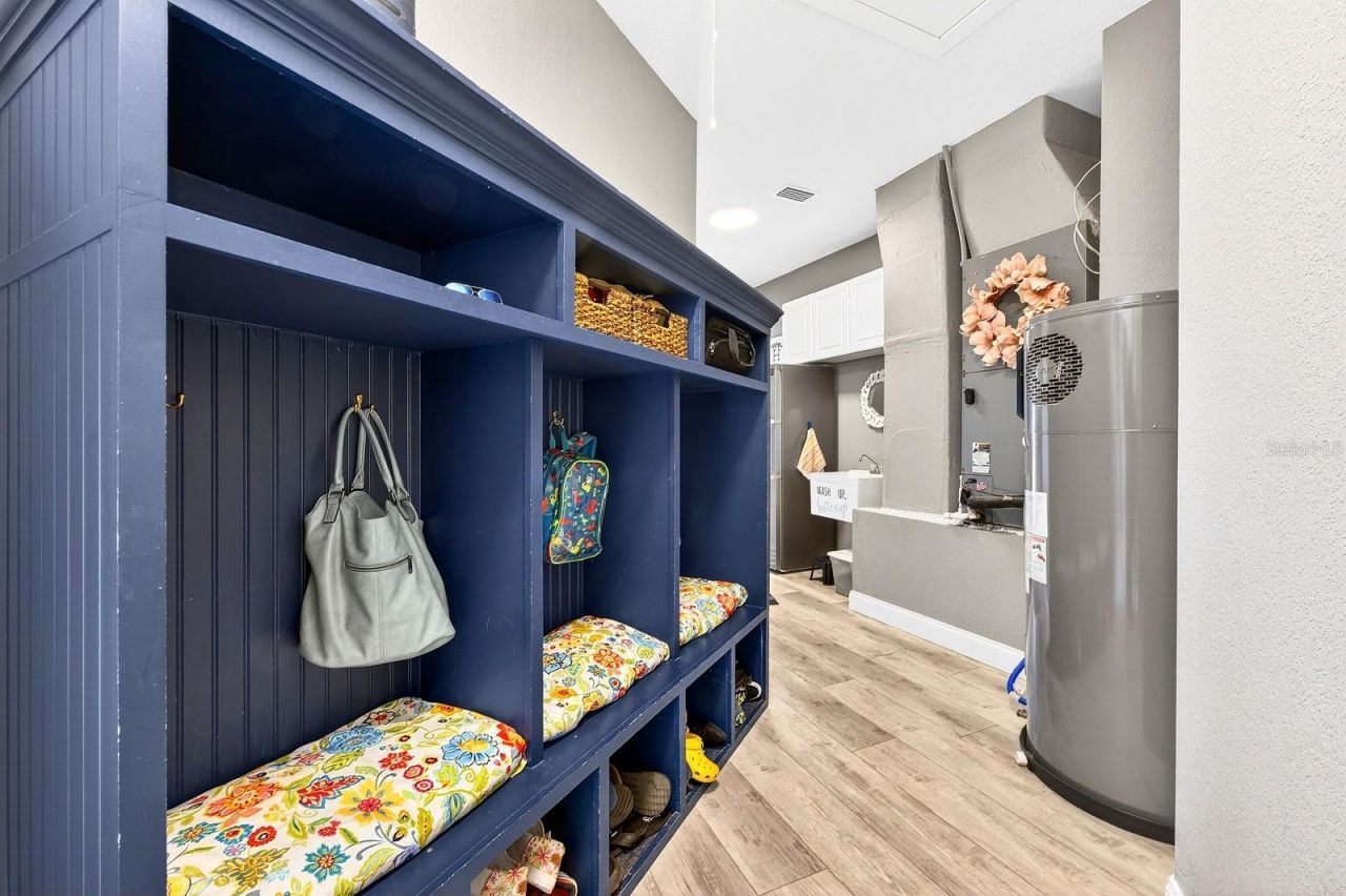 27324 Grand Oak Lane, Tavares, FL 32778 Photo