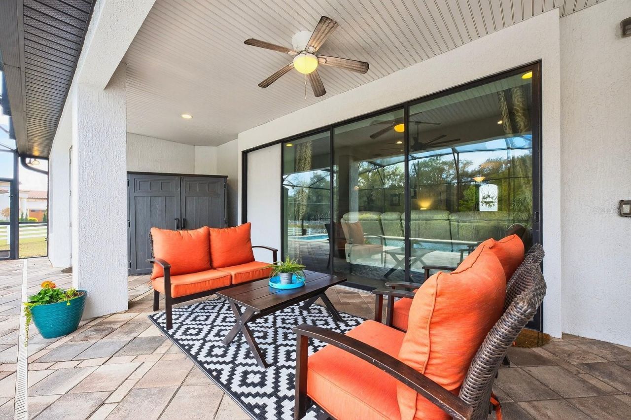 27324 Grand Oak Lane, Tavares, FL 32778 Photo