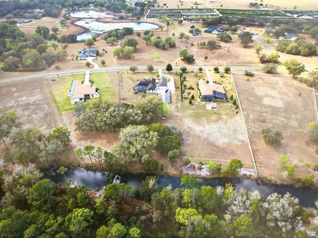 27324 Grand Oak Lane, Tavares, FL 32778 Photo