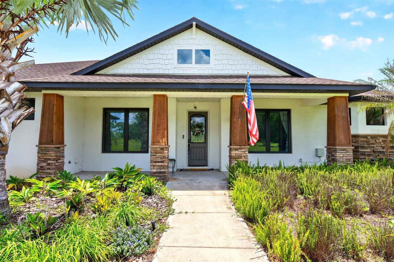 27324 Grand Oak Lane, Tavares, FL 32778 Photo