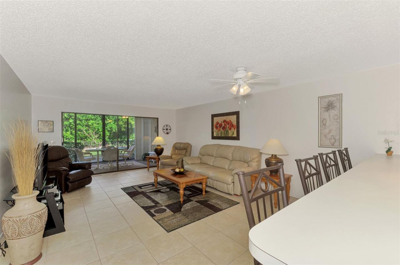 129 Wild Palm Drive , Unit D, Bradenton, FL 34210 Photo