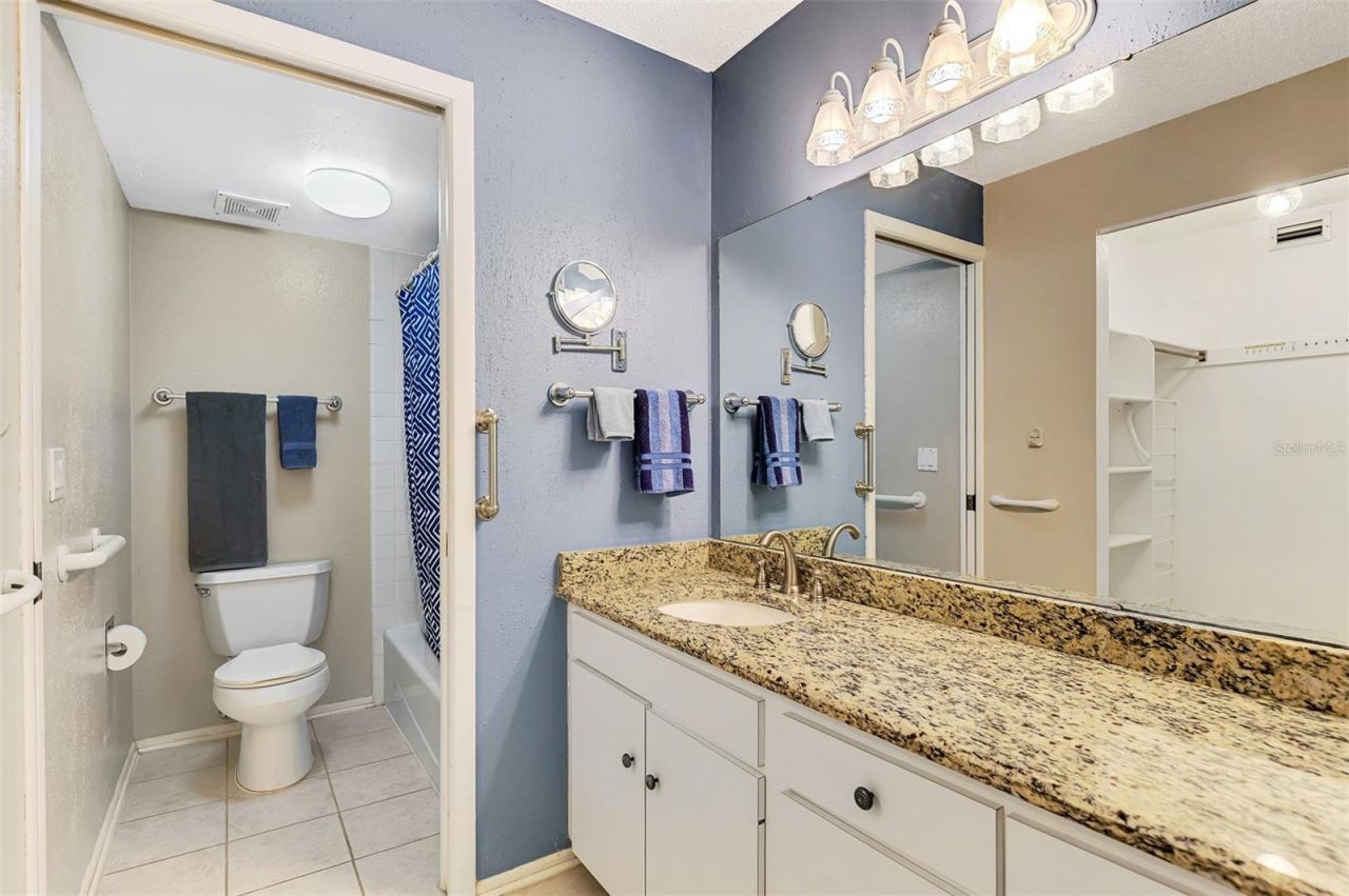 129 Wild Palm Drive , Unit D, Bradenton, FL 34210 Photo