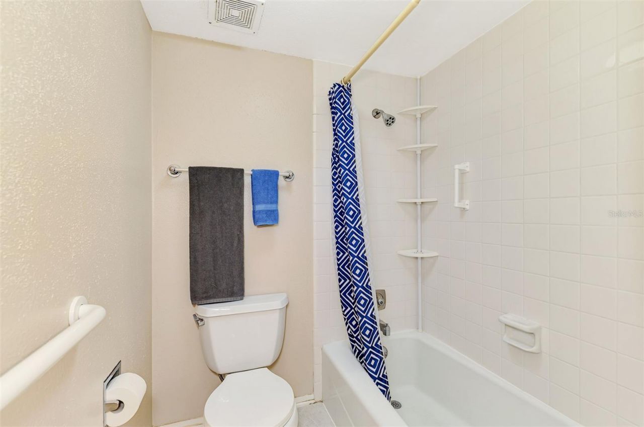 129 Wild Palm Drive , Unit D, Bradenton, FL 34210 Photo