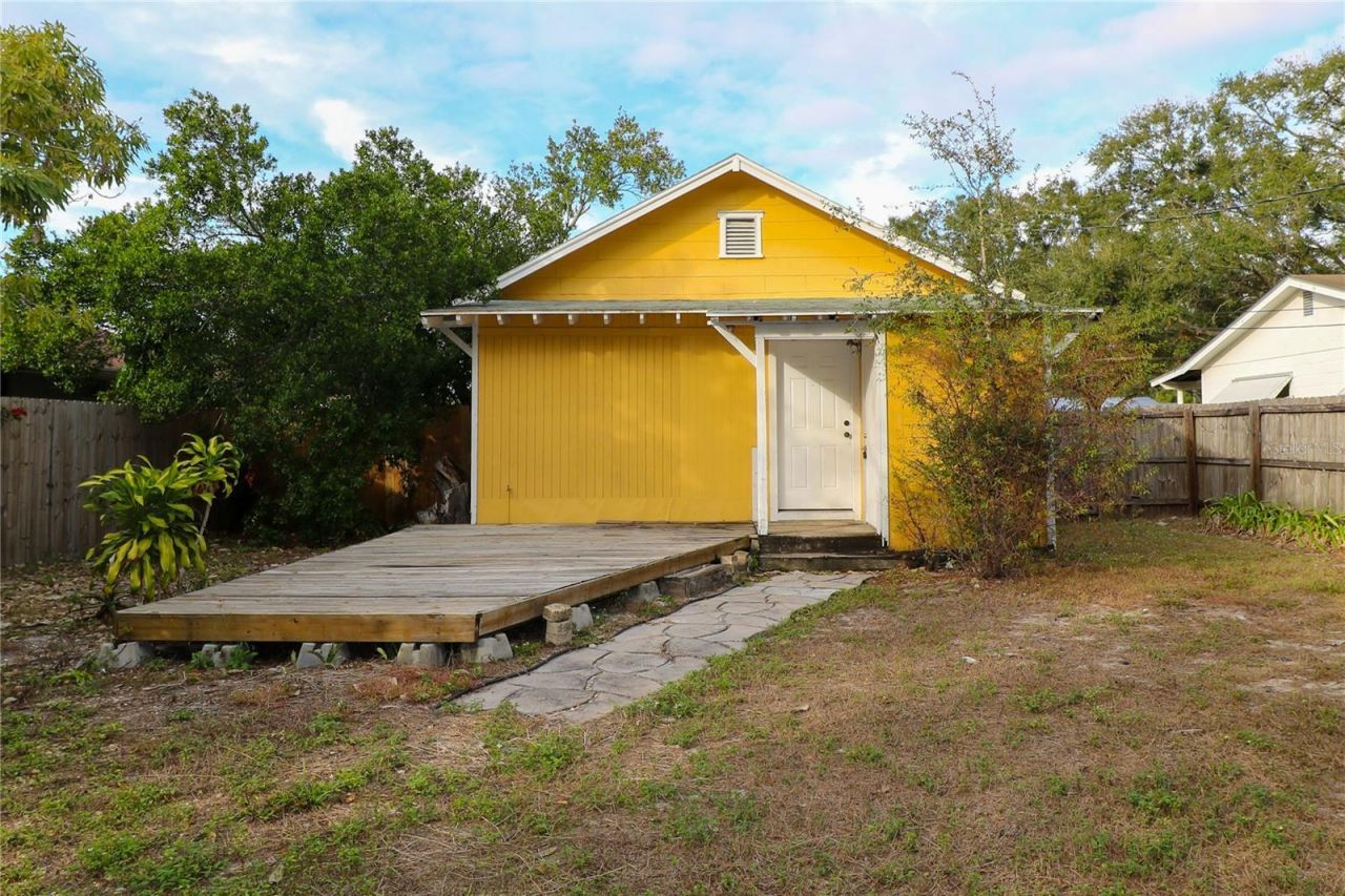 1466 30th Avenue N, Saint Petersburg, FL 33704 Photo