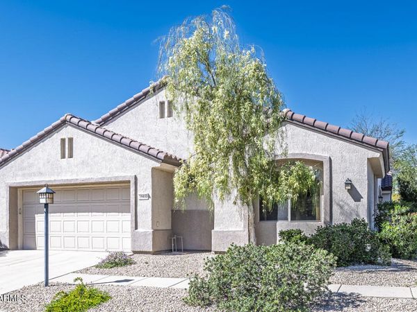 15931 W AUTUMN Circle, Surprise, AZ 85374