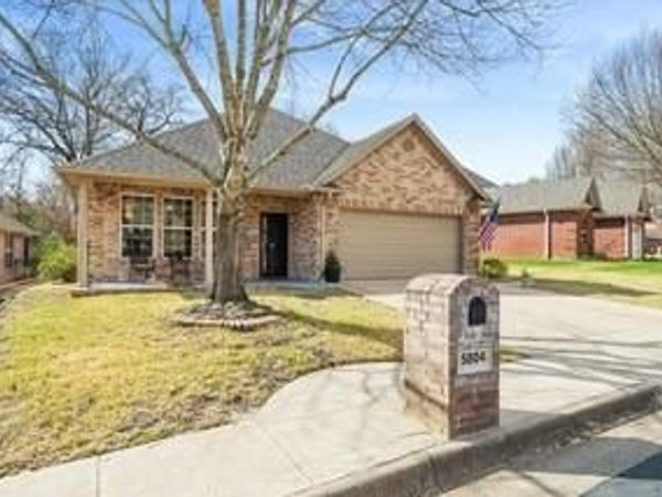 5804 Cross Creek Circle, Tyler, TX 75703