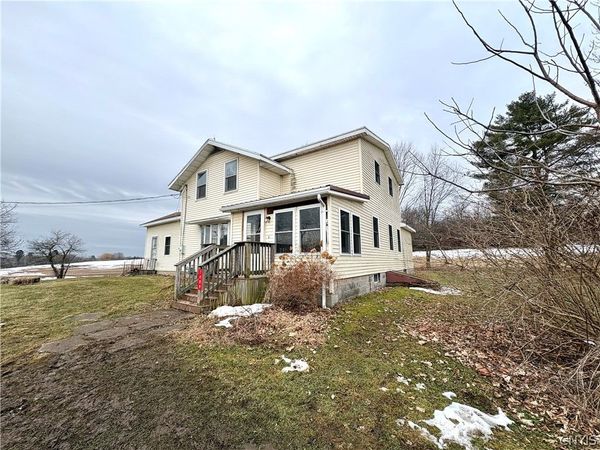 7409 Day Road , Auburn, NY 13021