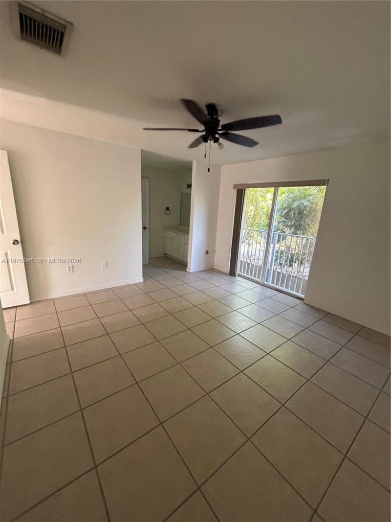 5655 NW 109th Ave, Unit 56, Doral, FL 33178 Photo