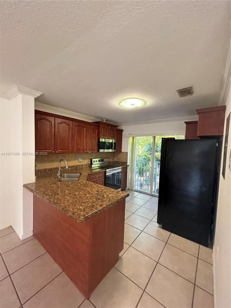 5655 NW 109th Ave, Unit 56, Doral, FL 33178 Photo
