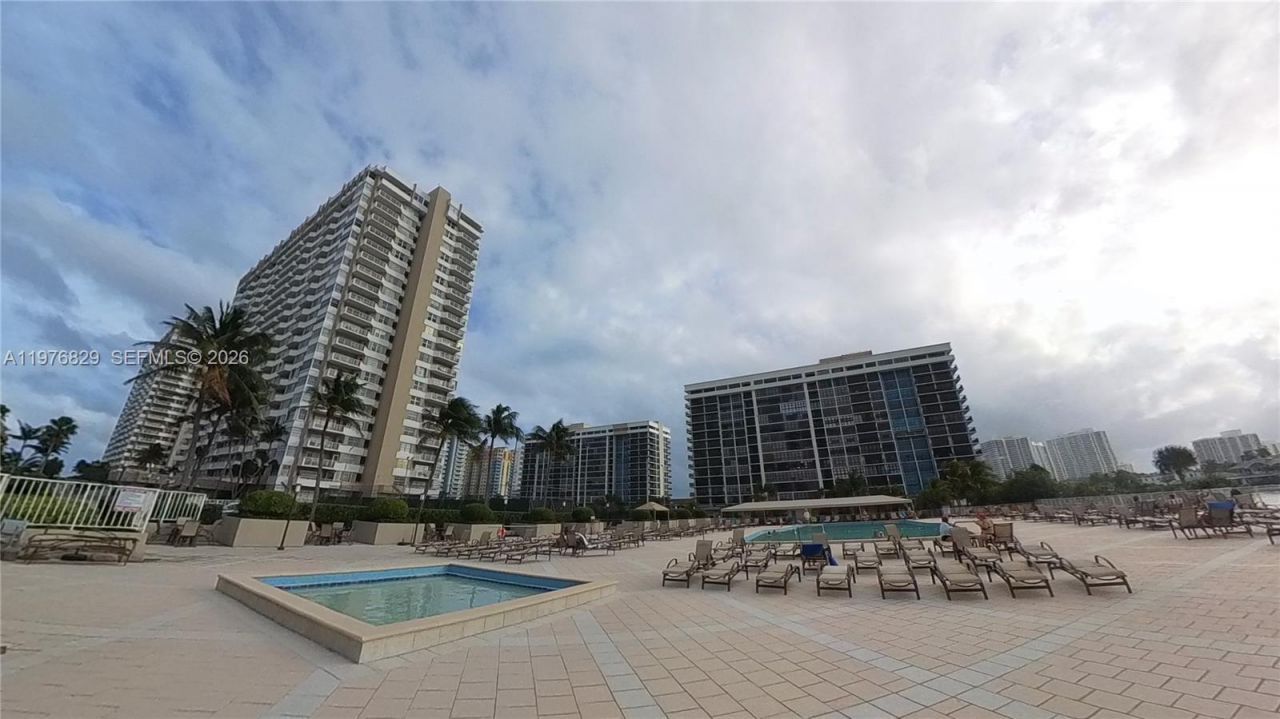 1965 S Ocean Dr , Unit 7E, Hallandale Beach, FL 33009 Photo