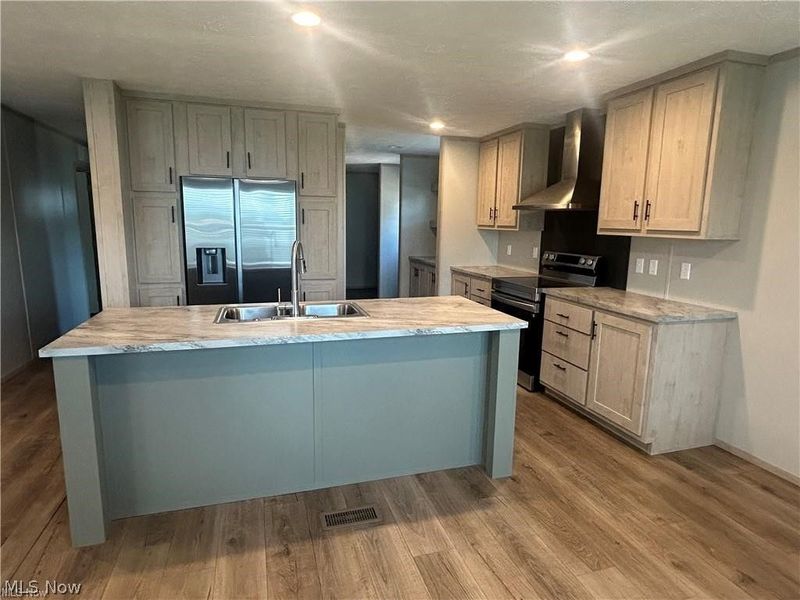 252 Front Street , Philo, OH 43771 Photo 4