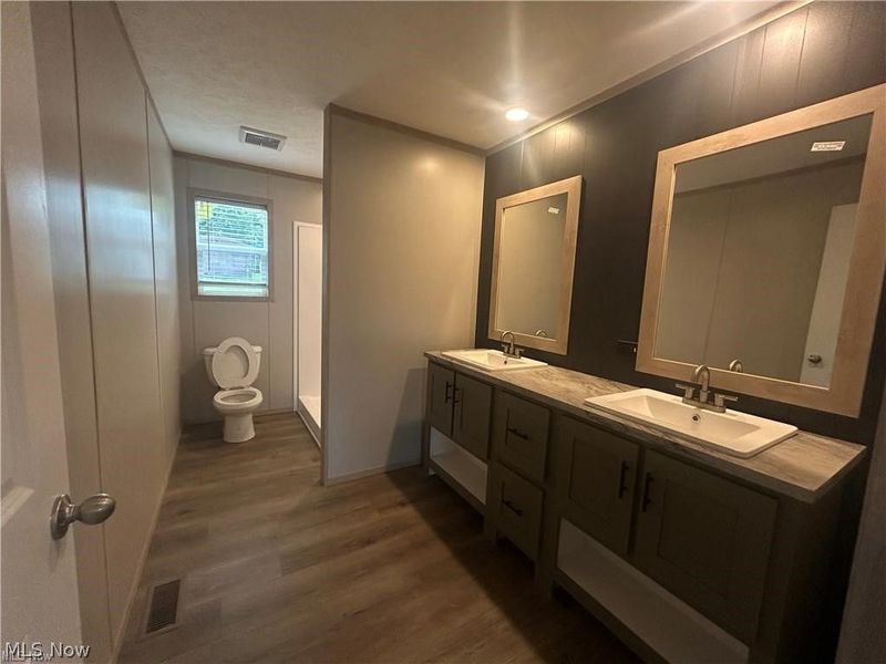 252 Front Street , Philo, OH 43771 Photo 9