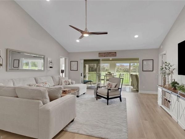 253 Via Perignon, Unit 18-3, NAPLES, FL 34119