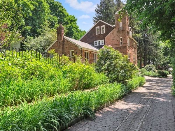 69 Edmund Road, Arlington, MA 02474