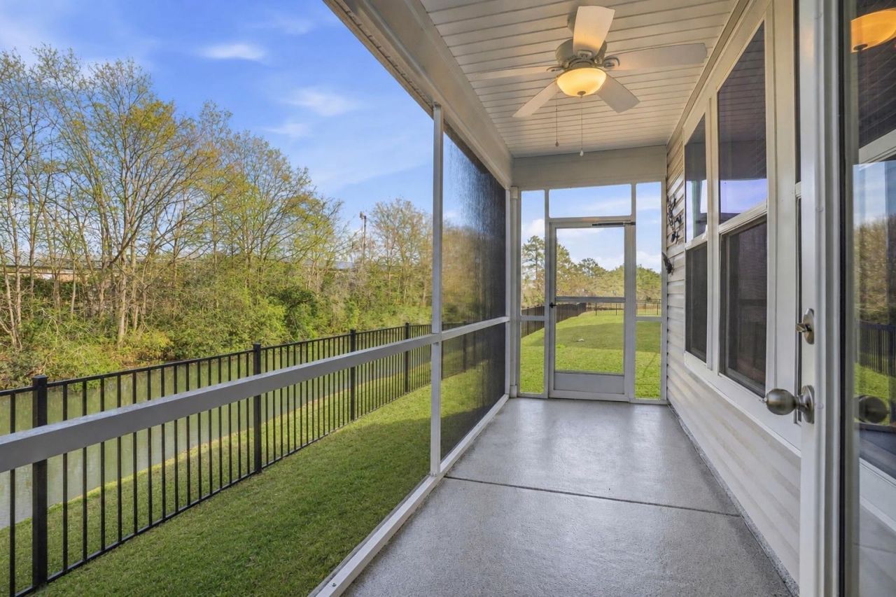 444 Mikita Dr. Photo 30