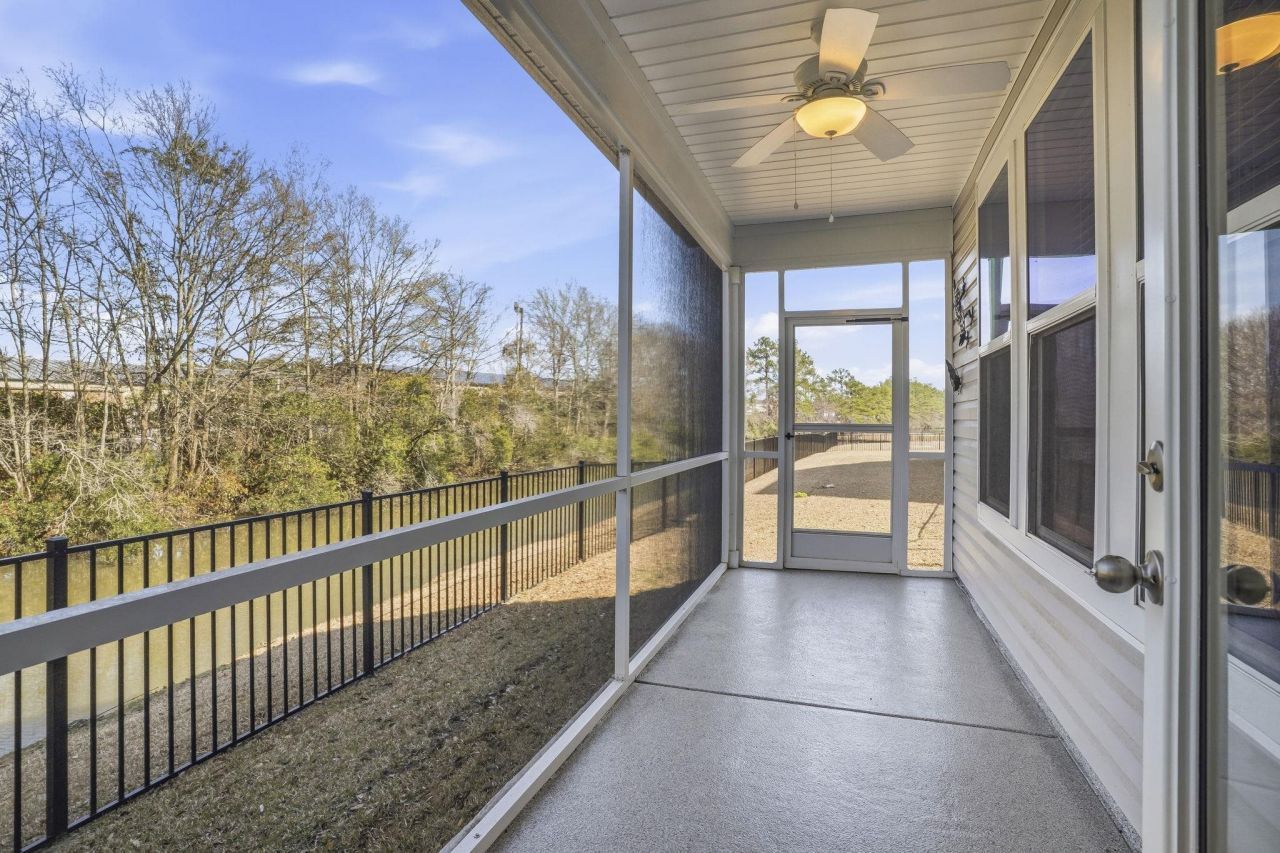 444 Mikita Dr. Photo 30