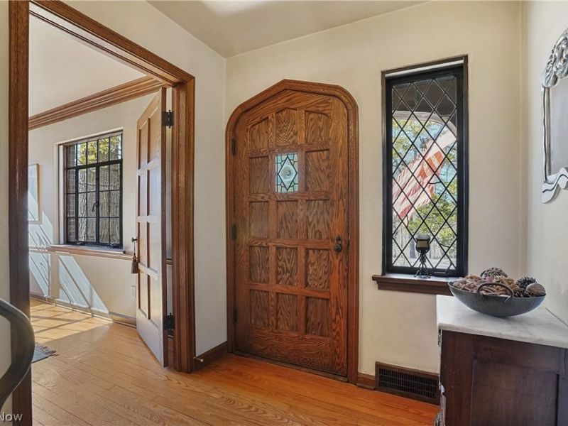 3119 Highland Drive, Silver Lake, OH 44224 Photo 3