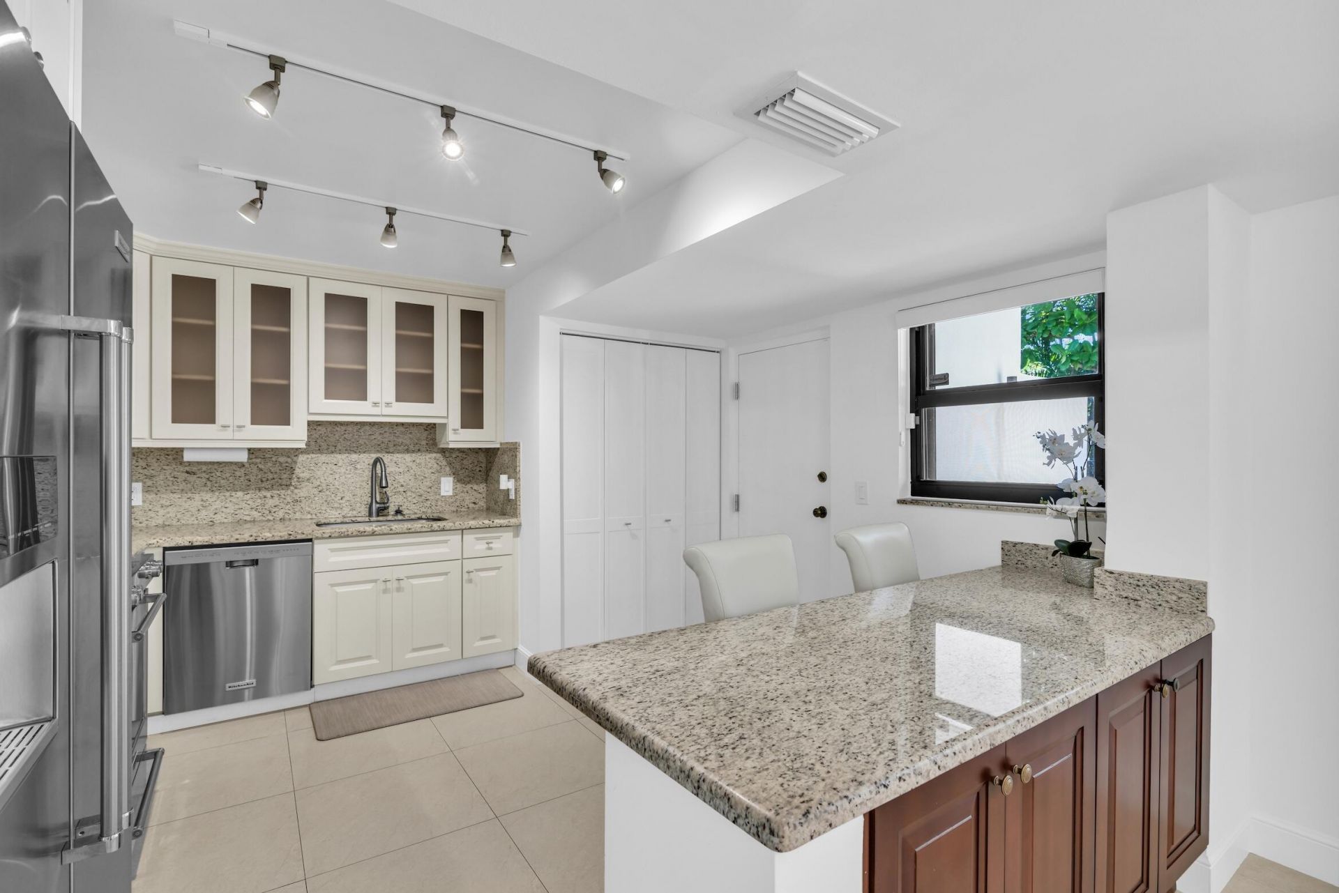 277 N Ocean Boulevard, Unit 1010, Boca Raton, FL 33432 Photo