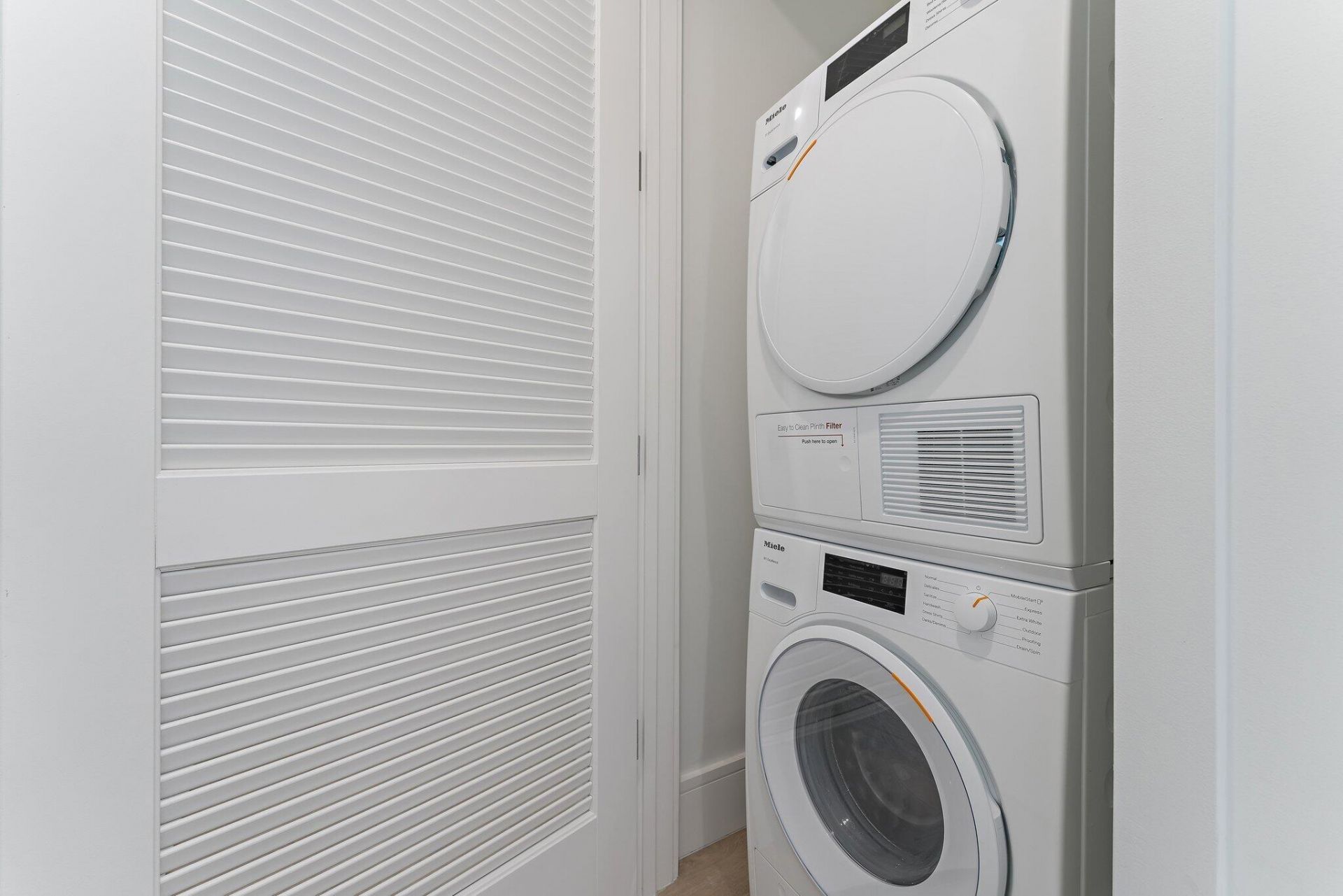 220 Lake Shore Drive, Unit 1219, Lake Park, FL 33403 Photo