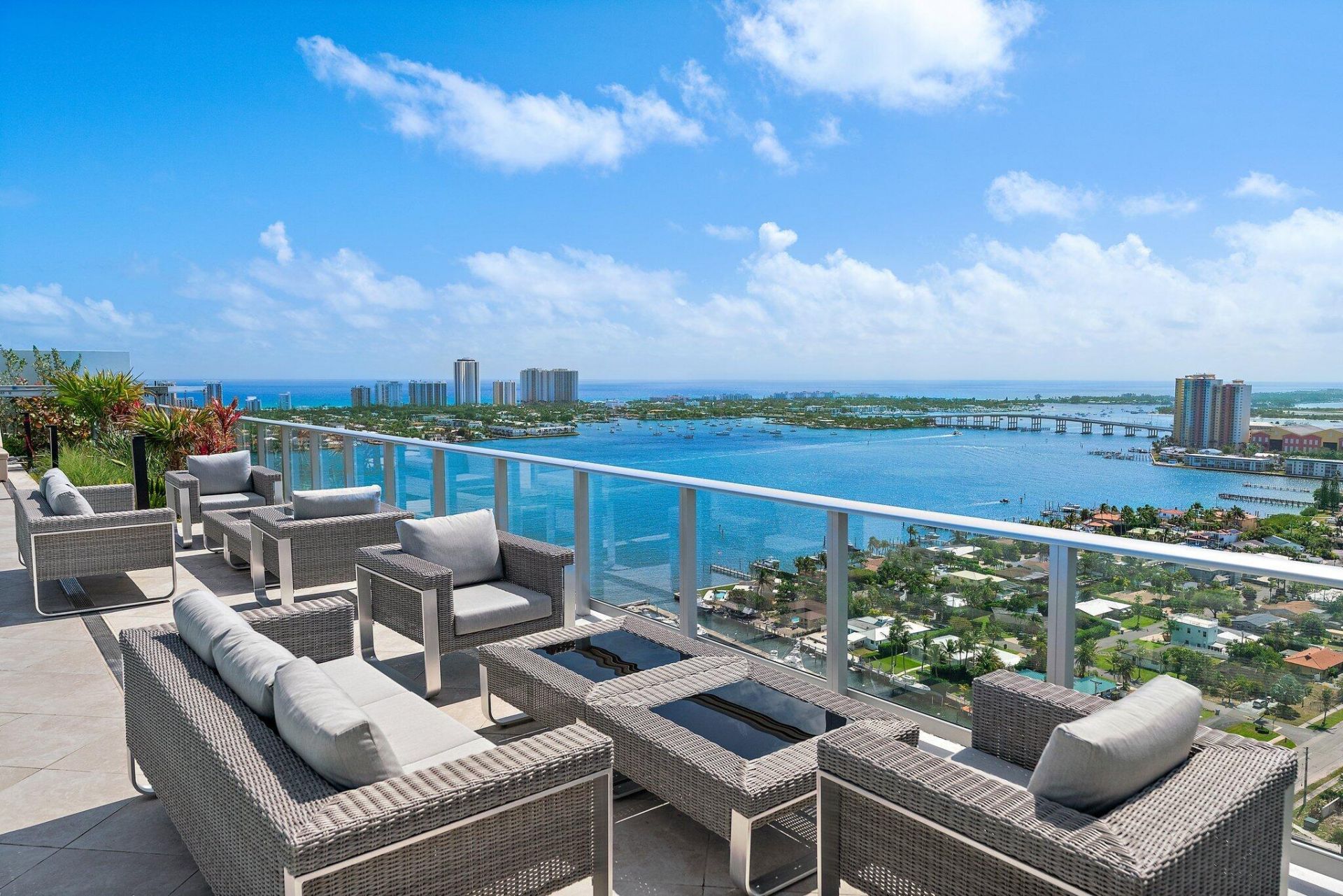 220 Lake Shore Drive, Unit 1219, Lake Park, FL 33403 Photo