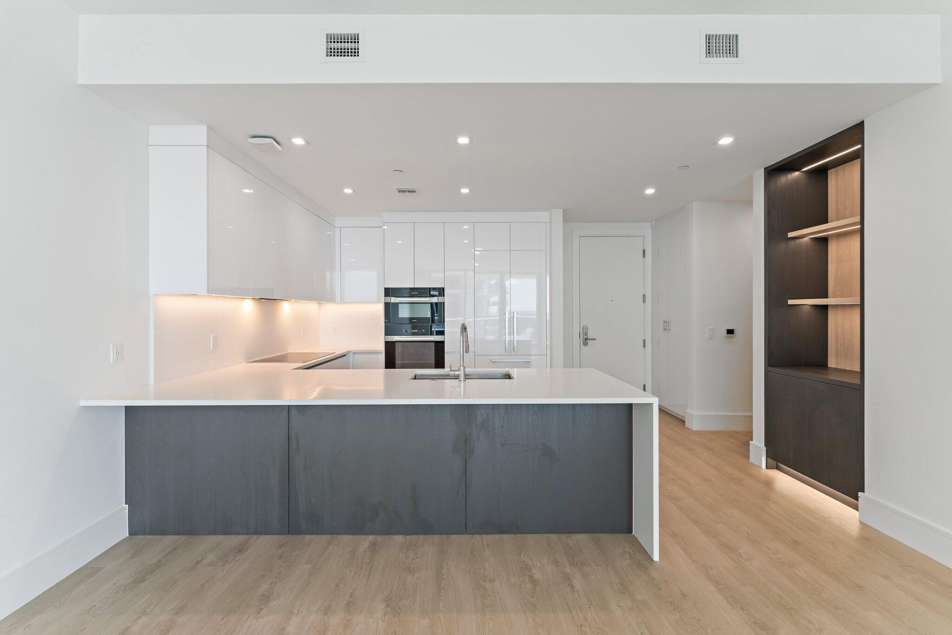 220 Lake Shore Drive, Unit 1219, Lake Park, FL 33403 Photo