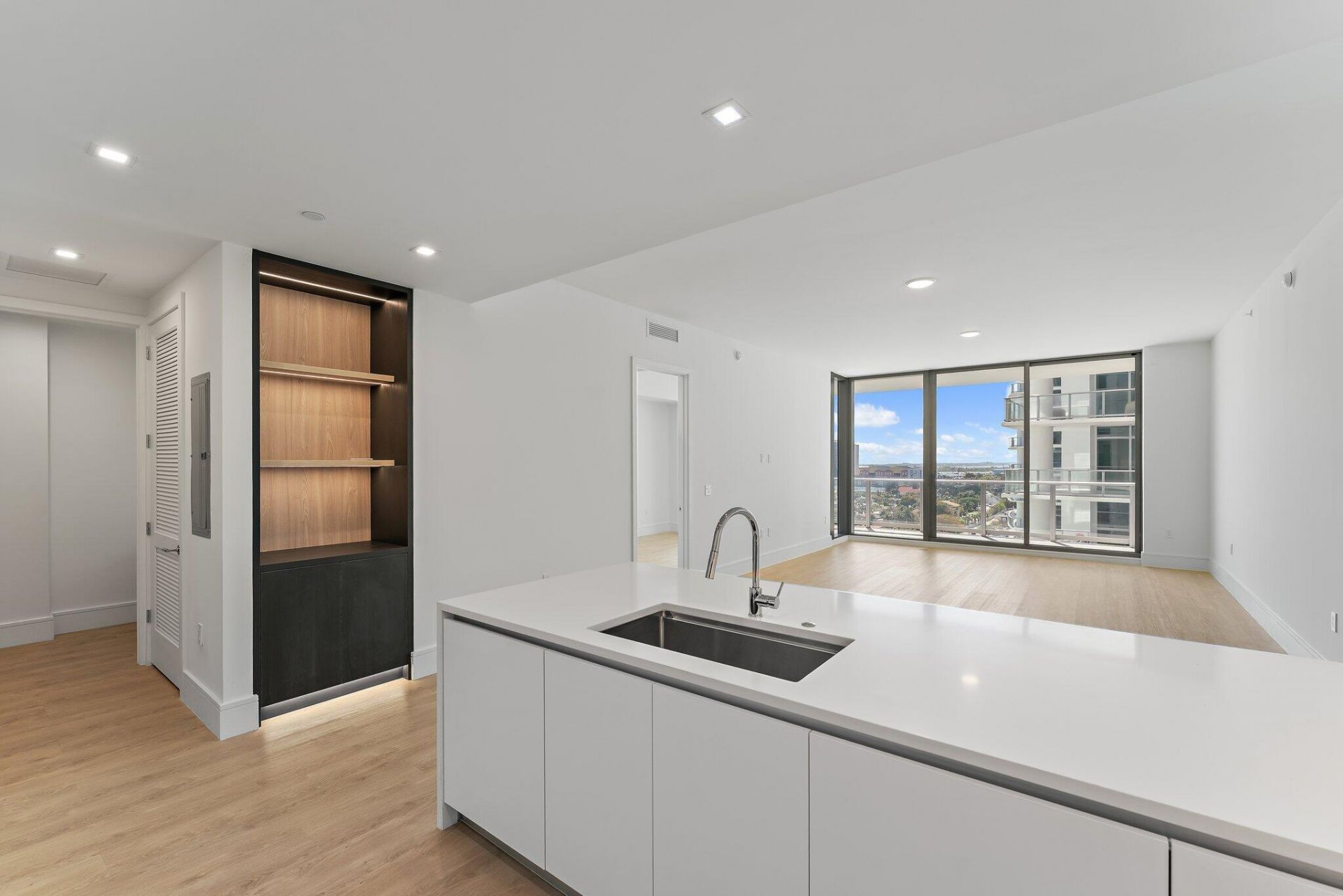 220 Lake Shore Drive, Unit 1219, Lake Park, FL 33403 Photo