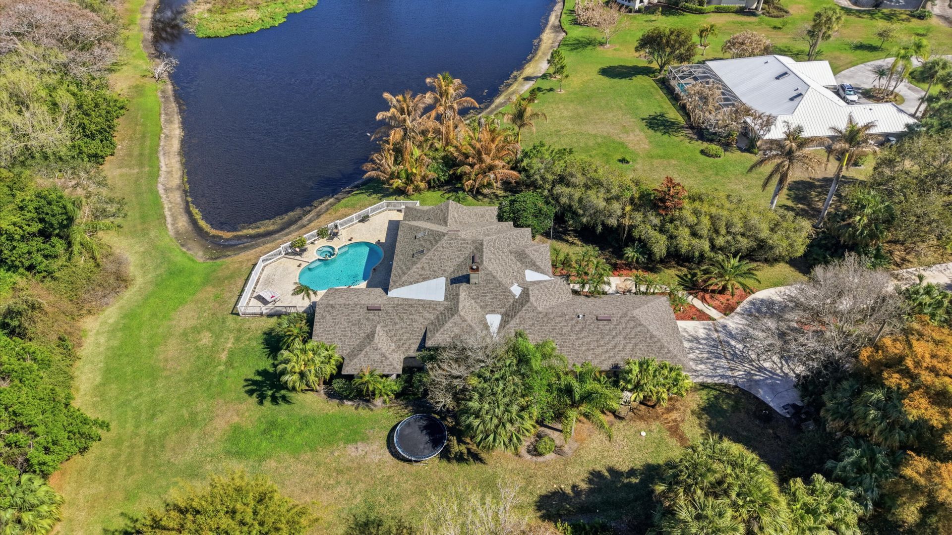 2400 NW Lakeridge Drive, Palm City, FL 34990 Photo