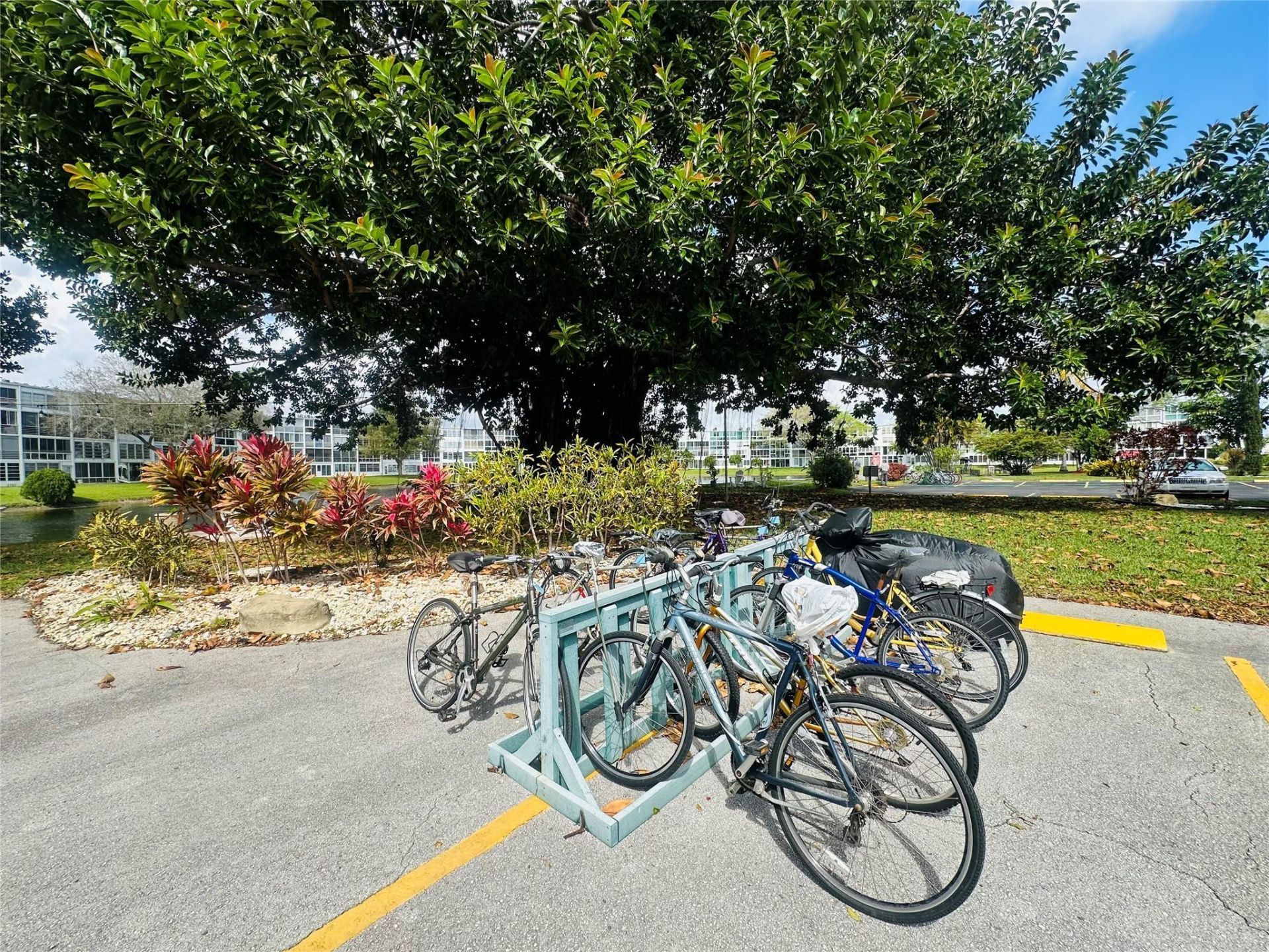 4144 Cambridge G, Unit 4144, Deerfield Beach, FL 33442 Photo