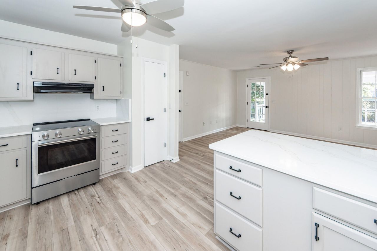 146 Highland Avenue Photo 10