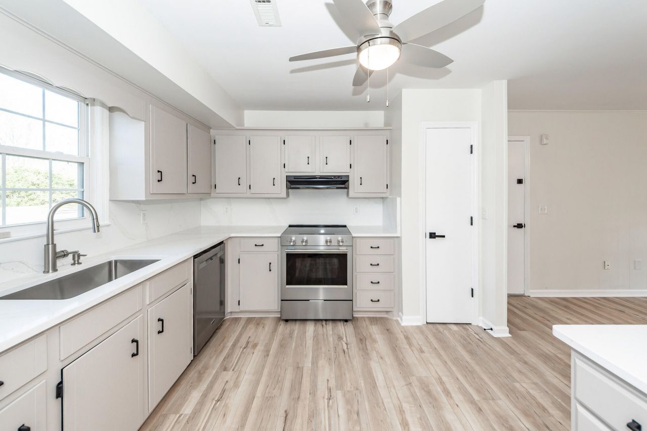 146 Highland Avenue Photo 8