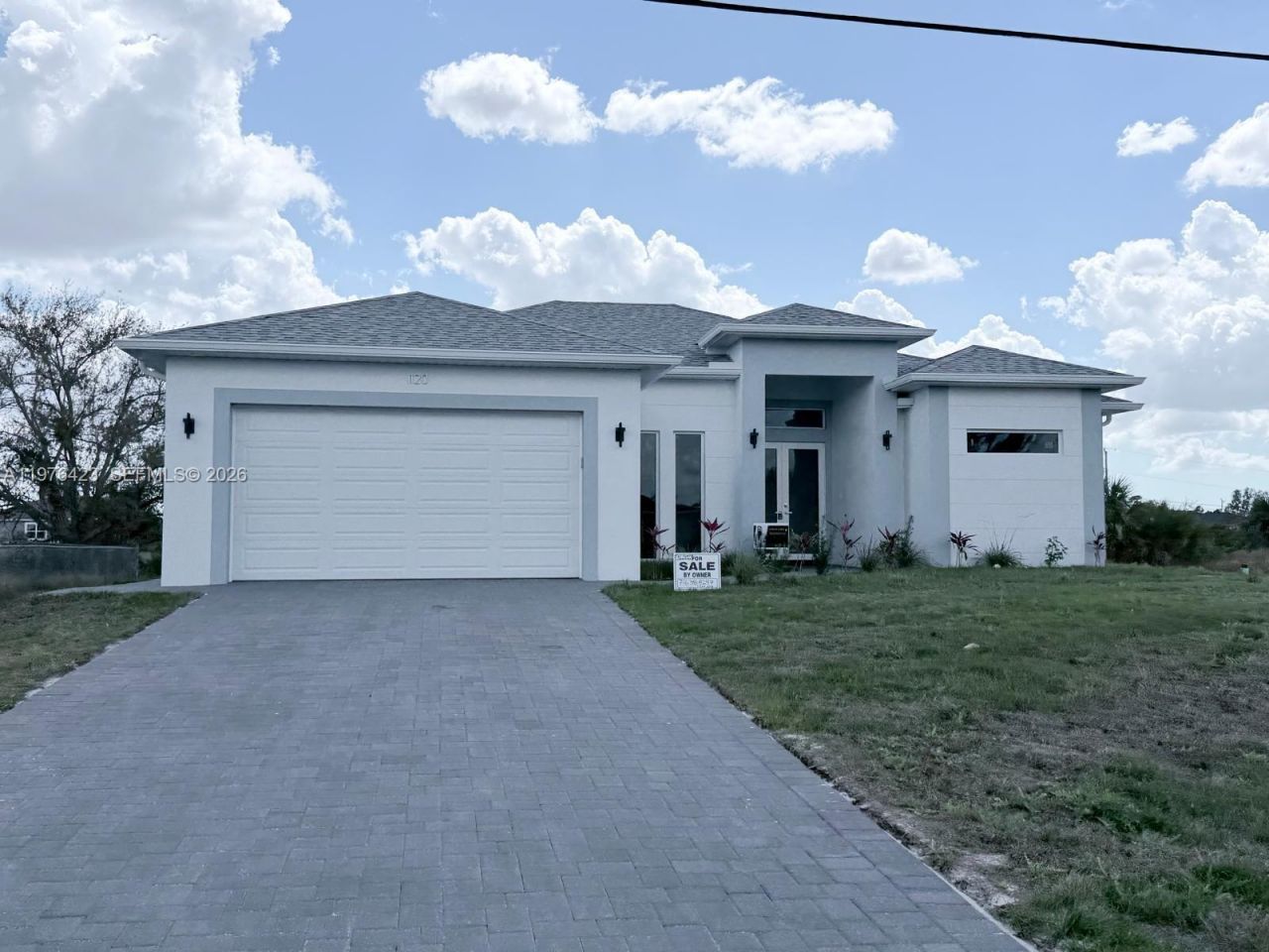 1120 NE 32nd Ln, Cape Coral, FL 33990 Photo