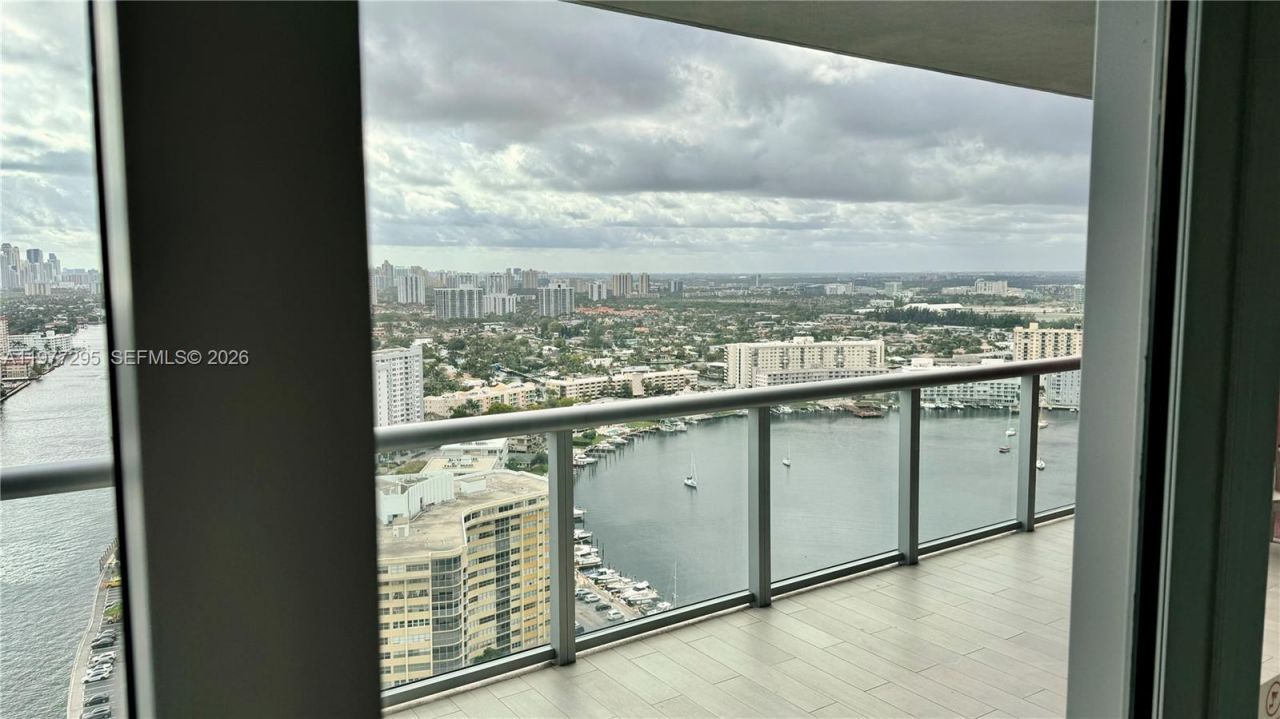 2600 E Hallandale Beach Blvd , Unit T3205, Hallandale Beach, FL 33009 Photo
