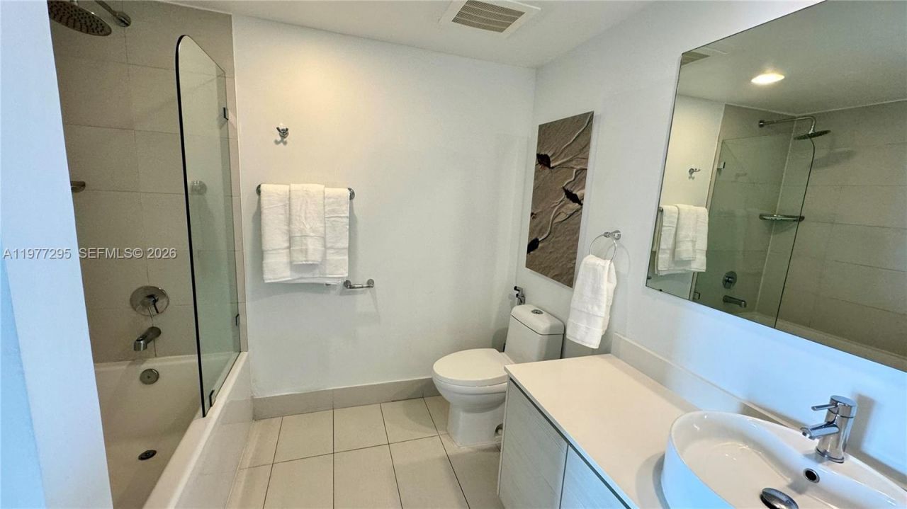 2600 E Hallandale Beach Blvd , Unit T3205, Hallandale Beach, FL 33009 Photo