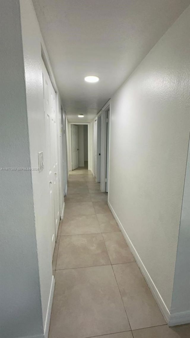 1885 W 56th St , Unit 112, Hialeah, FL 33012 Photo