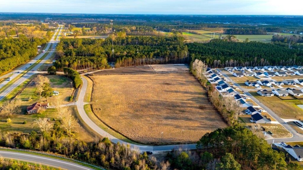 4.3 Acres Night Owl Ln. Photo 4