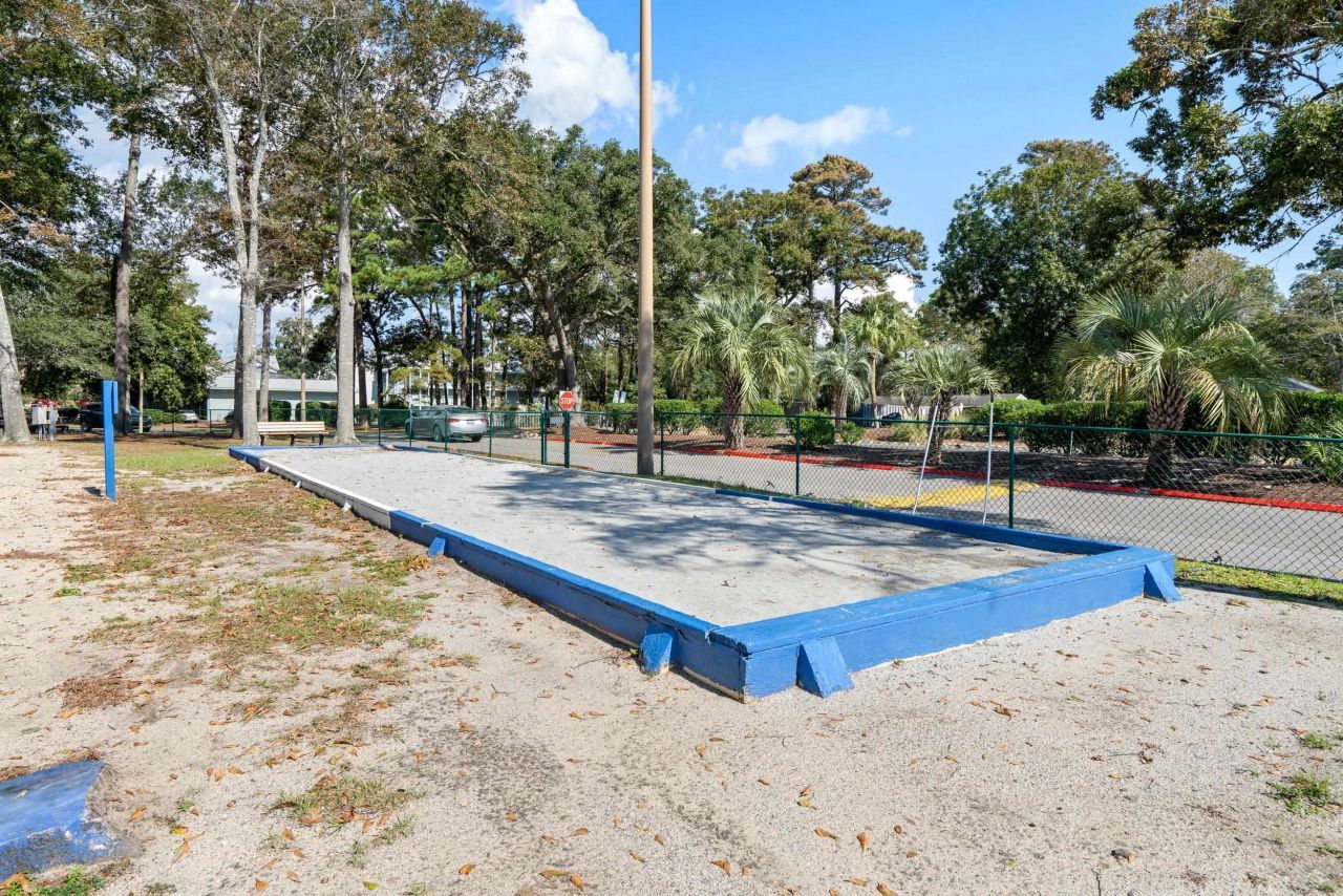 5905 S Kings Hwy. Photo 17