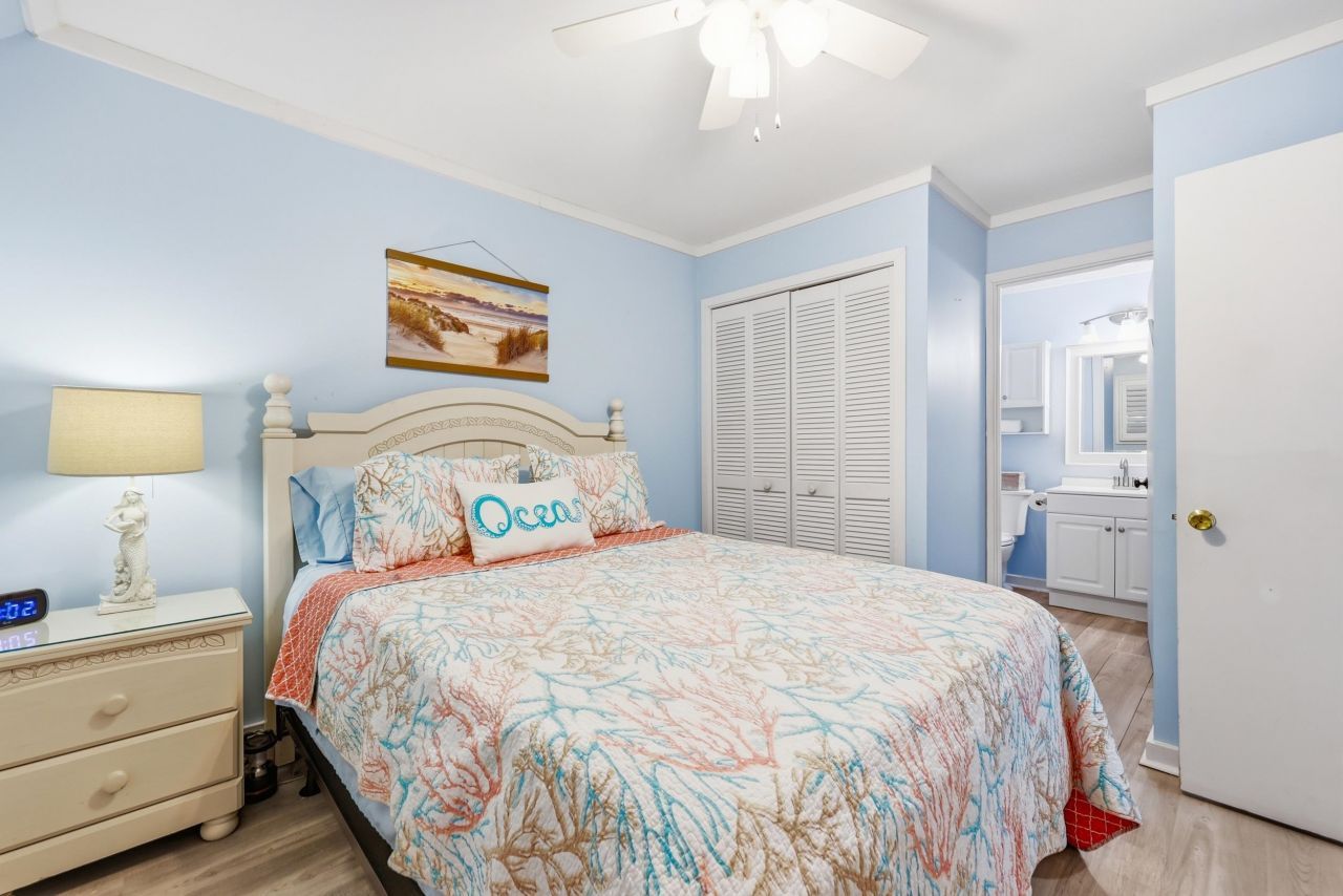 5905 S Kings Hwy. Photo 18