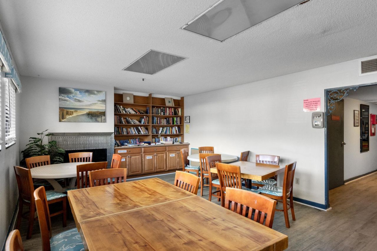 5905 S Kings Hwy. Photo 21