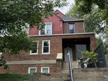 1310 S 31st Street , Omaha, NE 68105