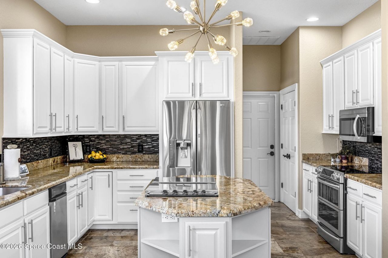 450 E Hall Road, Merritt Island, FL 32953 Photo