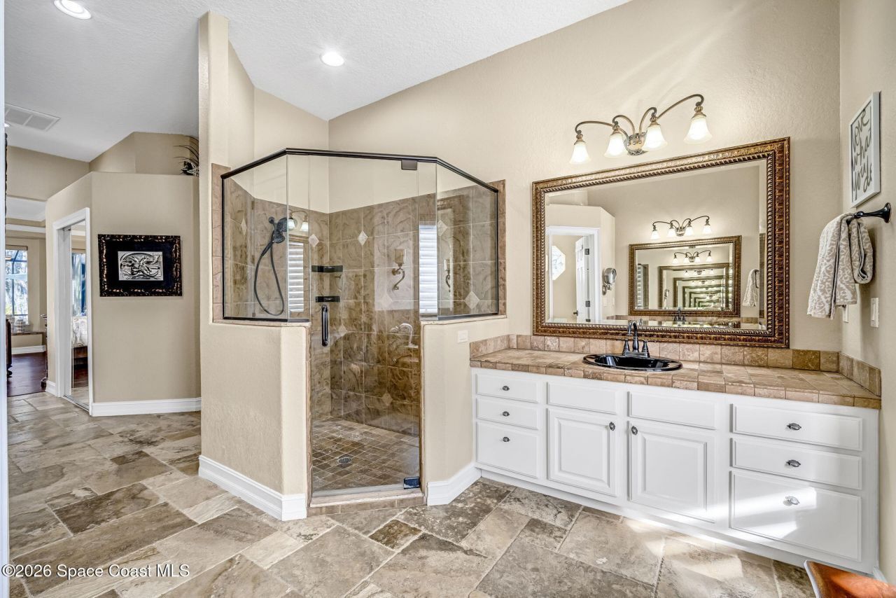 450 E Hall Road, Merritt Island, FL 32953 Photo